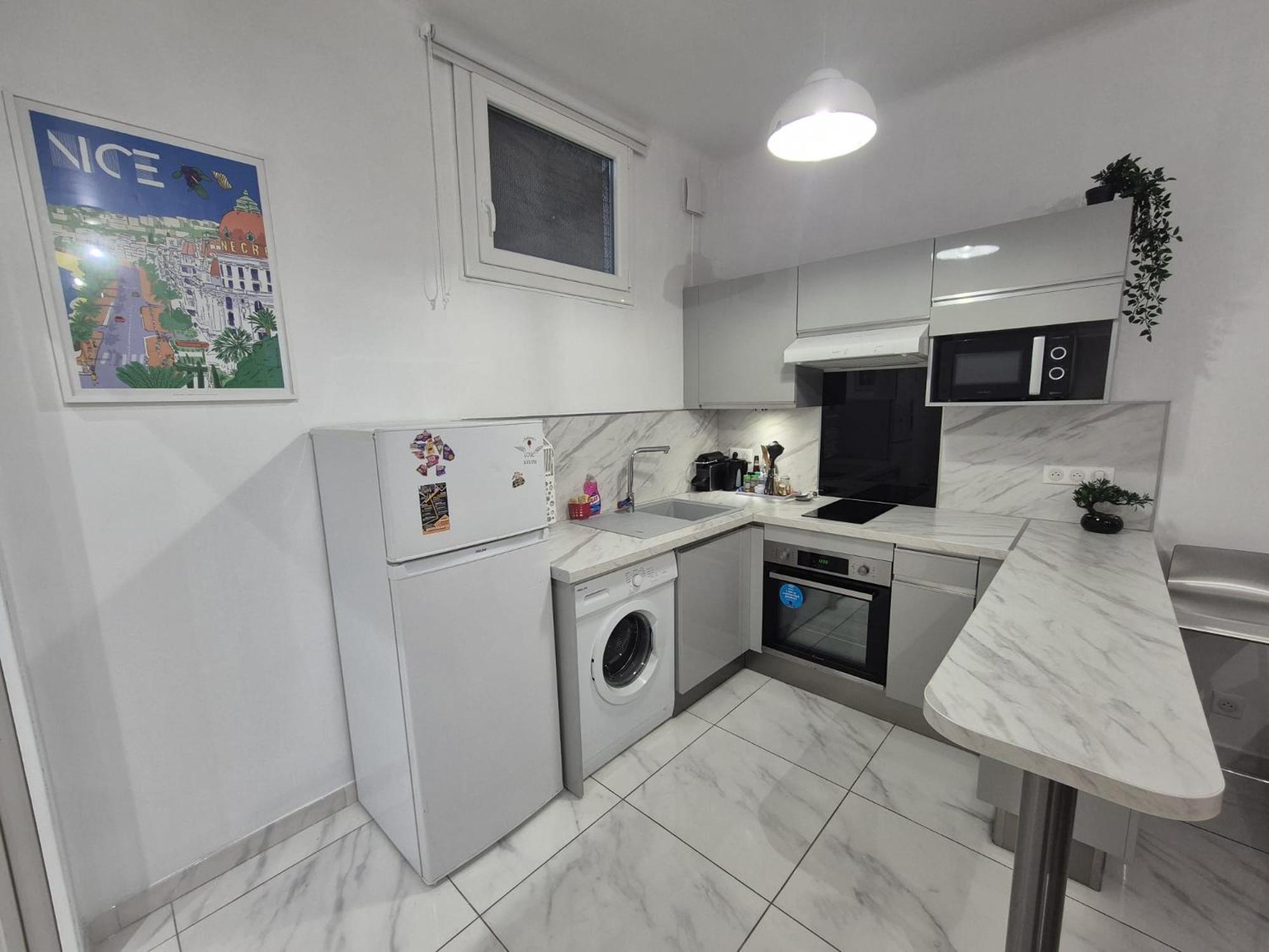 Studio Renove Au Centre Ville นีซ ภายนอก รูปภาพ