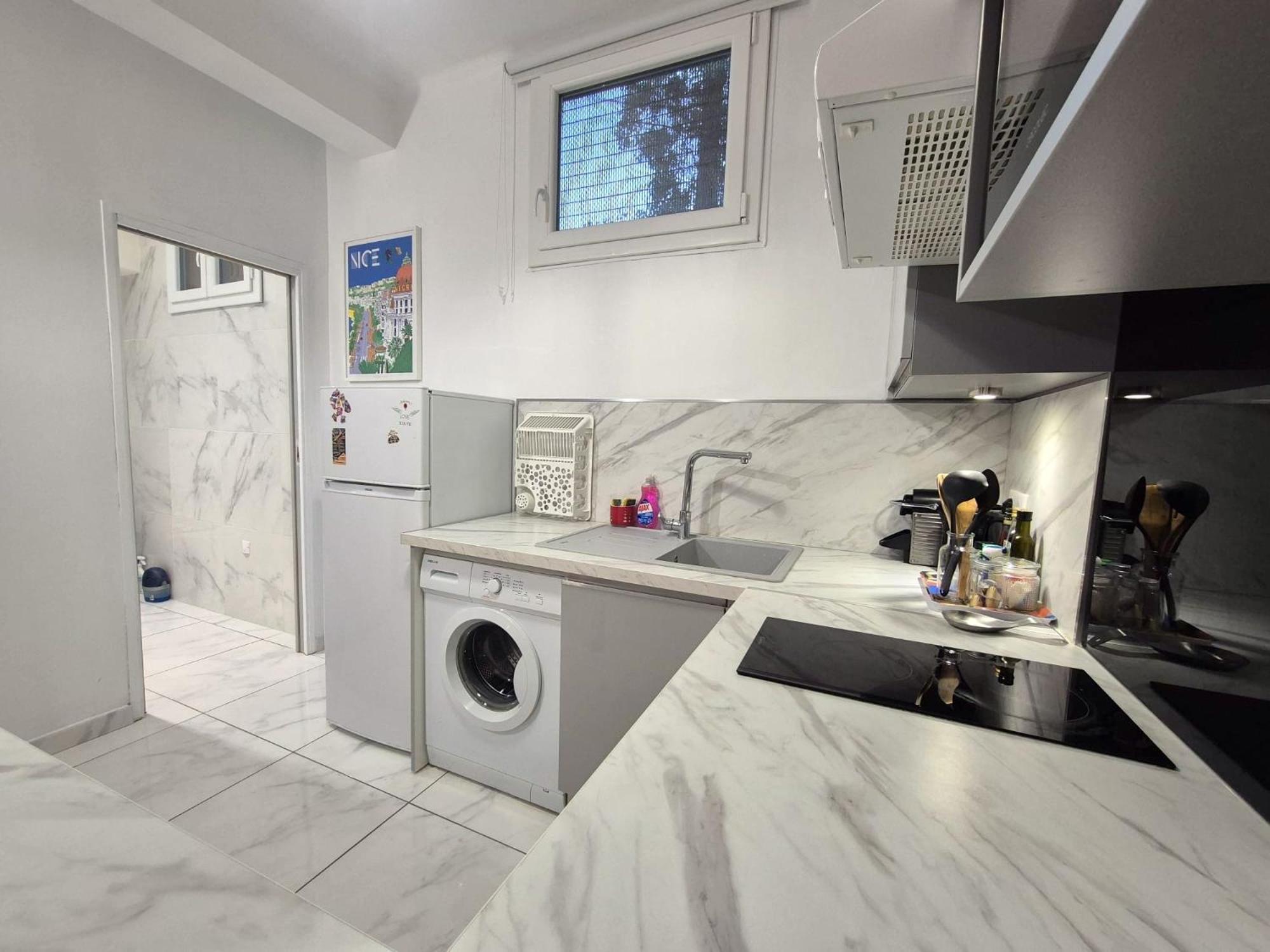 Studio Renove Au Centre Ville นีซ ภายนอก รูปภาพ