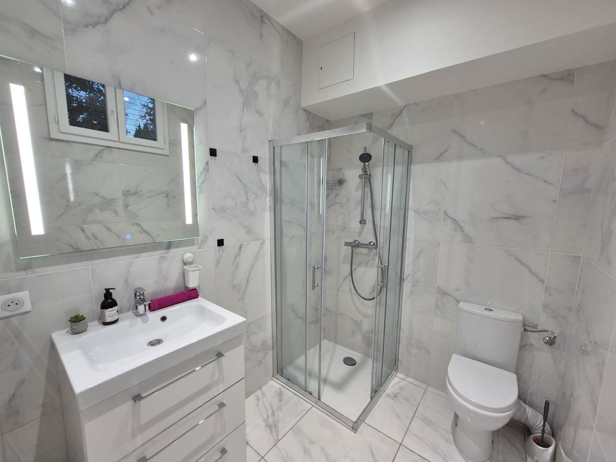 Studio Renove Au Centre Ville นีซ ภายนอก รูปภาพ